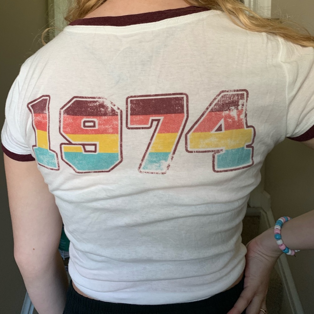 Cropped Tee - Picture 3 of 3